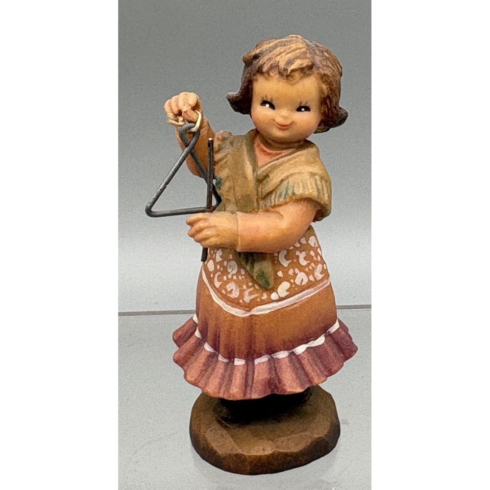 Anri Hand Carved Figurine "Tiny Sounds" Made In Italy Signed Juan Ferrandiz 2.8"